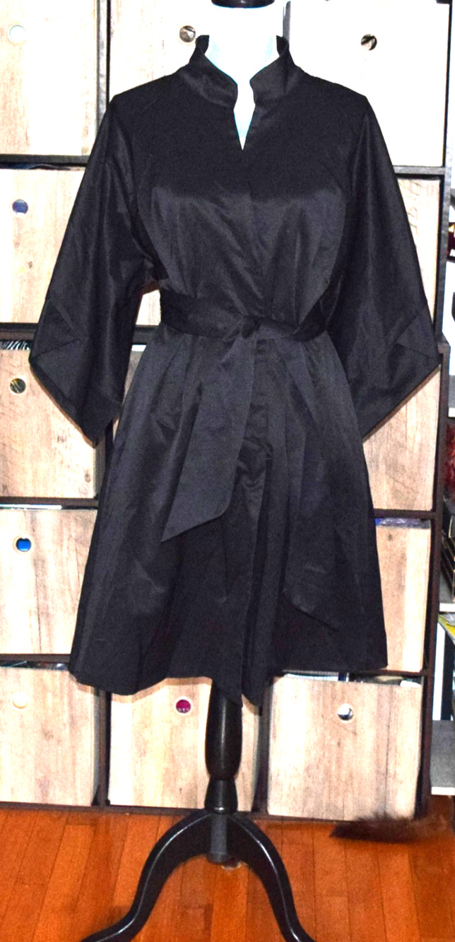 NWT Vertigo Paris Coat Womens Large Black Button Up Peacoat Petal Sleeve Jacket